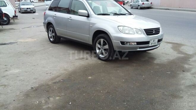 Mitsubishi Airtrek 2001, 205,000 km - 2.0 l - Bakı
