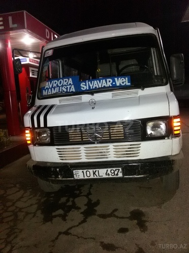 Mercedes 208 D 1990, 508,000 km - 2.3 л - Lənkəran