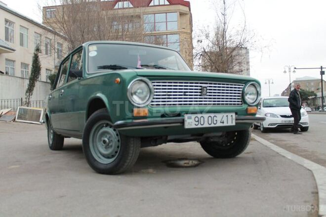 LADA (VAZ) 21011 1984, 125,552,588 km - 1.7 л - Bakı