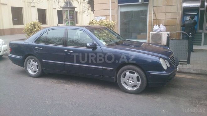 Mercedes C 270 2000, 252,000 km - 2.7 l - Bakı