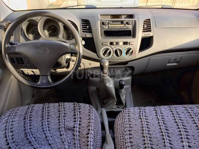 Toyota Hilux 2011, 66,000 km - 2.5 l - Bakı
