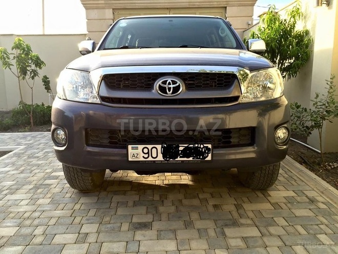 Toyota Hilux 2011, 66,000 km - 2.5 l - Bakı