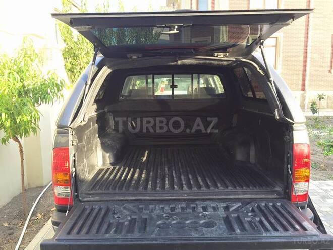 Toyota Hilux 2011, 66,000 km - 2.5 l - Bakı