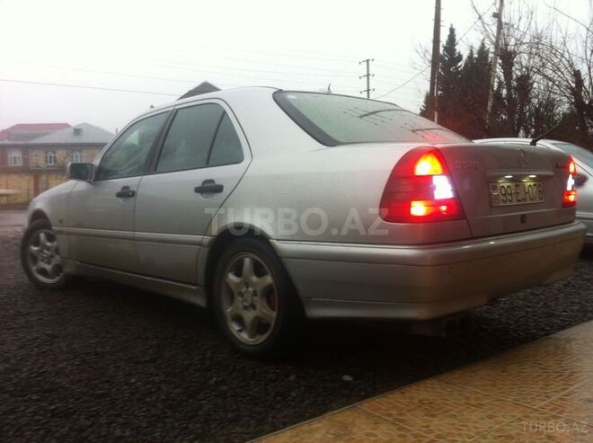 Mercedes C 240 1999, 167,000 km - 2.4 l - Lənkəran