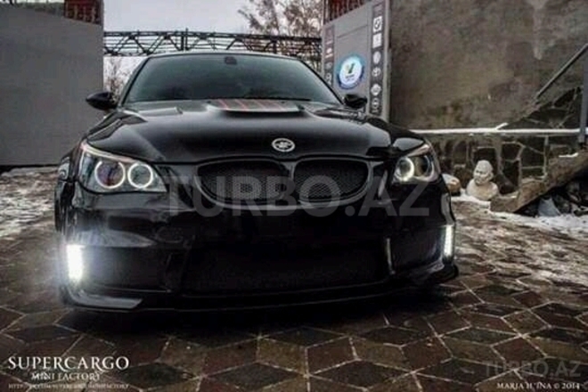 BMW M5 2005, 40,000 km - 5.0 l - Bakı