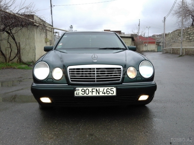 Mercedes E 230 1997, 234,000 km - 2.3 l - Bakı