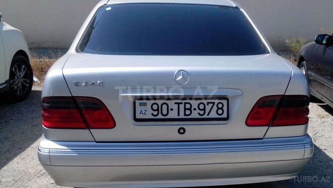 Mercedes E 240 2000, 446,866 km - 2.4 l - Bakı