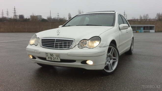Mercedes C 240 2002, 147,374 km - 2.4 л - Bakı