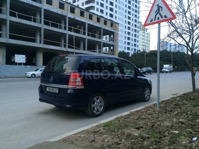 Opel Zafira 2008, 261,320 km - 1.9 l - Bakı