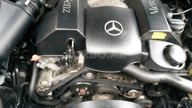 Mercedes E 240 2000, 230,000 km - 2.4 л - Bakı