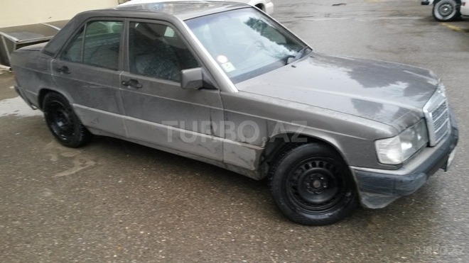Mercedes 190 1992, 33,857 km - 2.0 л - Bakı