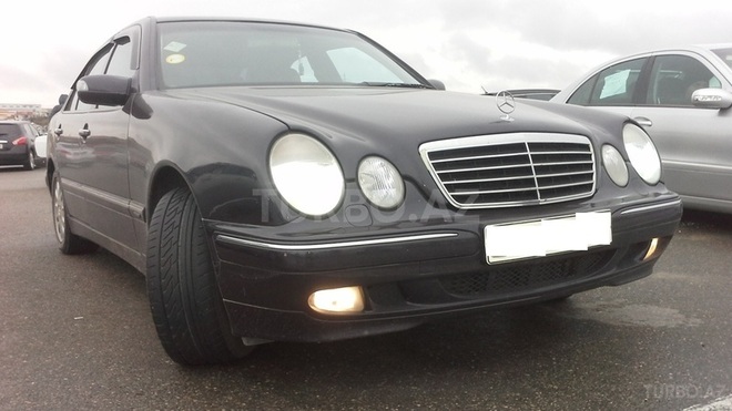 Mercedes E 270 2000, 333,650 km - 2.7 l - Bakı