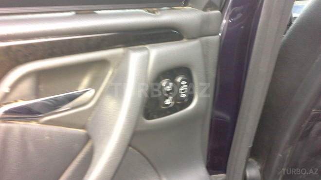 Mercedes E 270 2000, 333,650 km - 2.7 l - Bakı