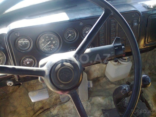 ZIL 133 1990, 200,000 km - 11.0 l - Xırdalan