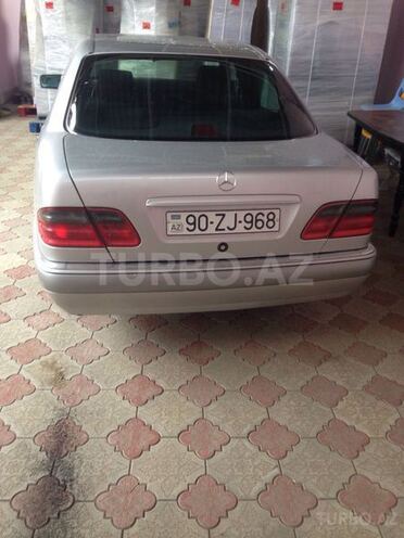 Mercedes E 230 1996, 300,000 km - 2.3 л - Gəncə
