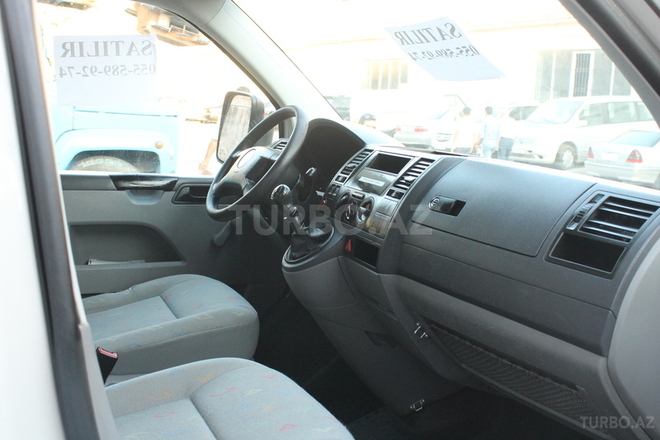 Volkswagen Multivan 2007, 163,000 km - 1.9 l - Bakı