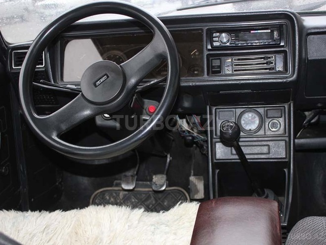 LADA (VAZ) 2107 2010, 83,000 km - 1.6 l - Bakı
