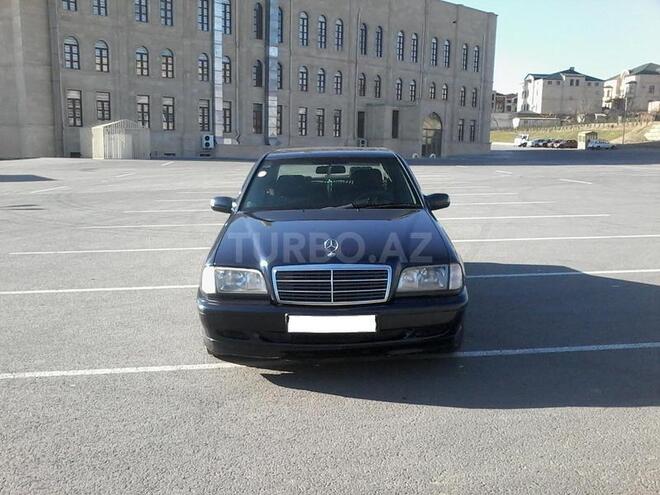 Mercedes C 220 1999, 34,000 km - 2.2 l - Bakı