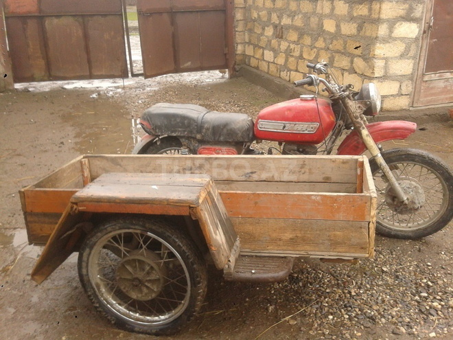 IJ Planeta 4 1986, 11,118 km - 0.3 l - Qusar