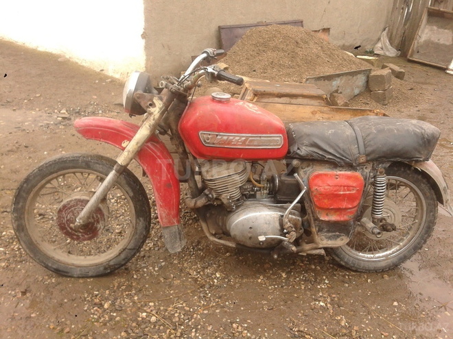 IJ Planeta 4 1986, 11,118 km - 0.3 l - Qusar