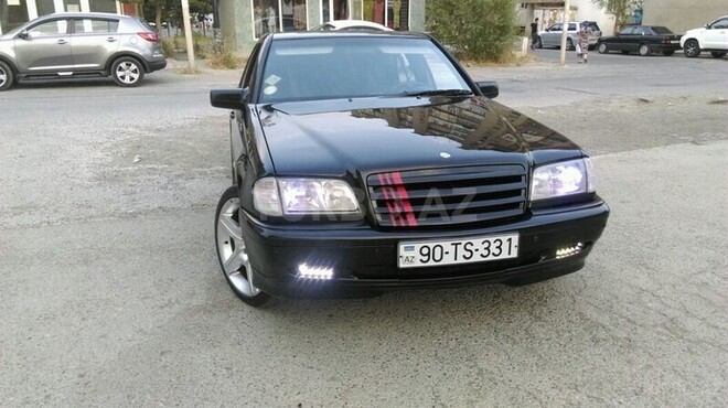 Mercedes C 220 1998, 225,858 km - 2.2 l - Bakı
