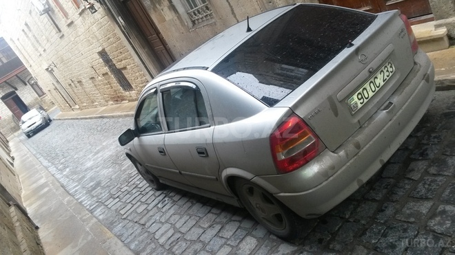 Opel Astra 2001, 141,090 km - 1.6 l - Bakı