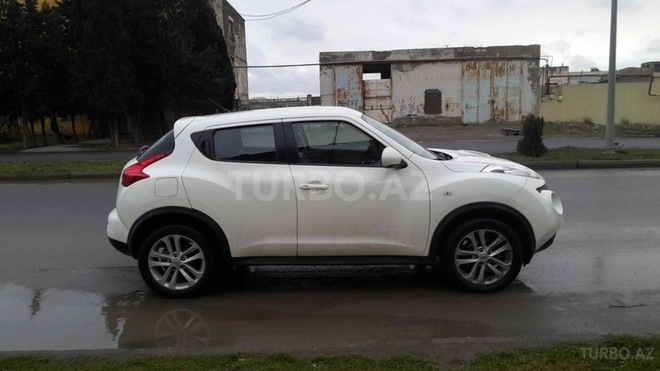 Nissan Juke 2013, 61,600 km - 1.6 l - Bakı