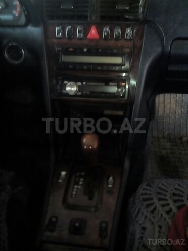 Mercedes C 220 1998, 70,000 km - 0.2 l - Biləsuvar