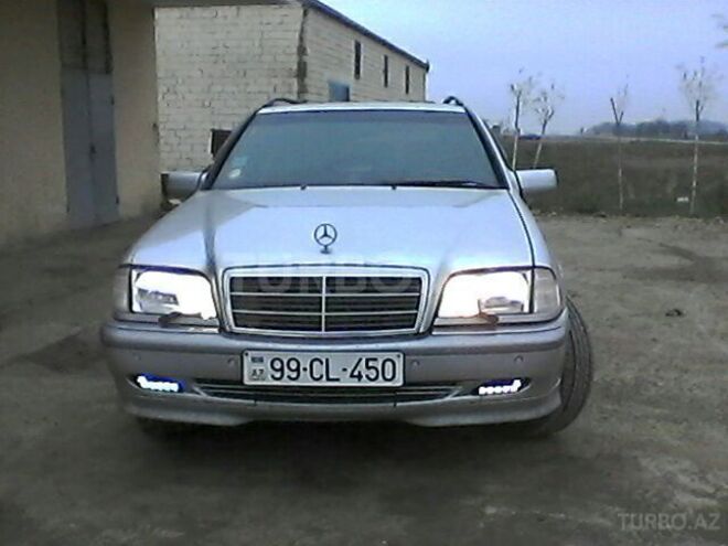 Mercedes C 220 1998, 70,000 km - 0.2 l - Biləsuvar