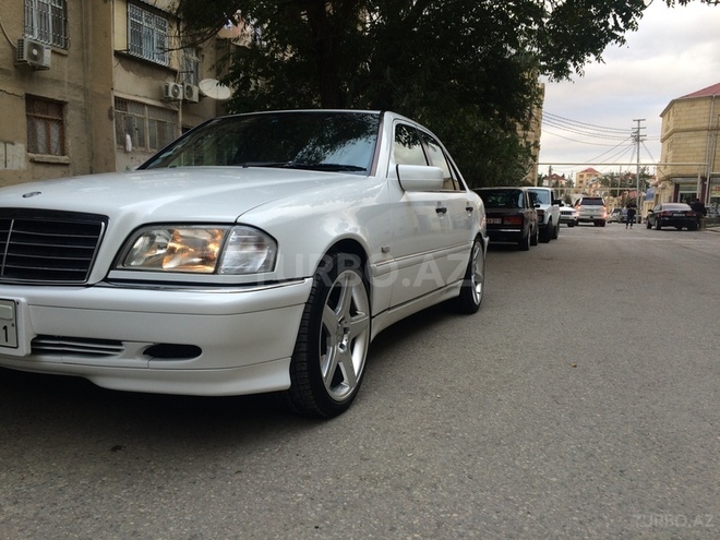 Mercedes C 240 1999, 120,000 km - 2.4 l - Bakı