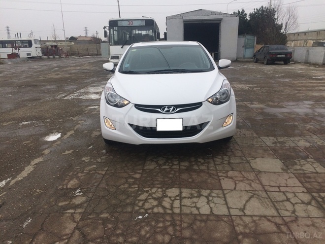 Hyundai Elantra 2014, 40,000 km - 1.8 l - Bakı