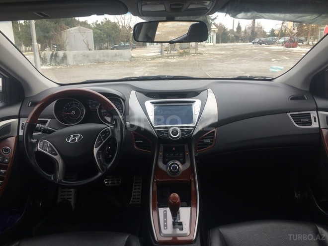 Hyundai Elantra 2014, 40,000 km - 1.8 l - Bakı