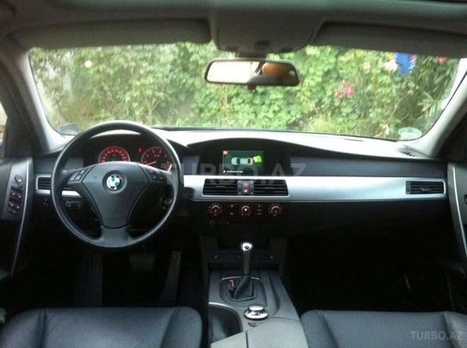 BMW 525 2005, 158,000 km - 2.5 l - Bakı