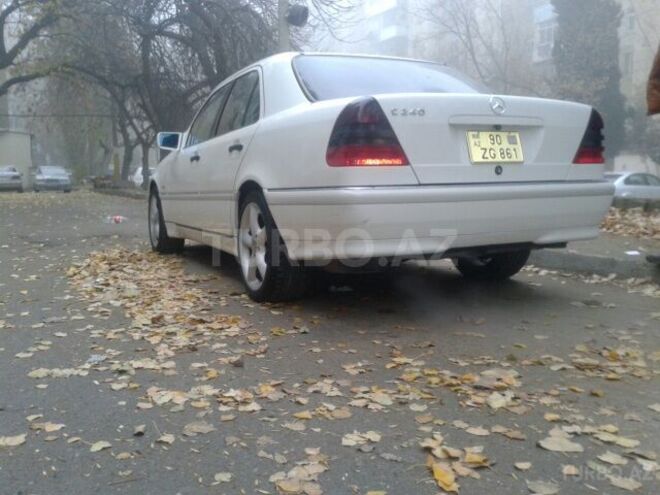 Mercedes C 240 1997, 200,000 km - 2.4 l - Bakı