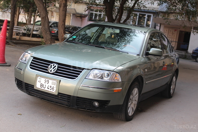 Volkswagen Passat 2002, 208,000 km - 1.8 l - Bakı