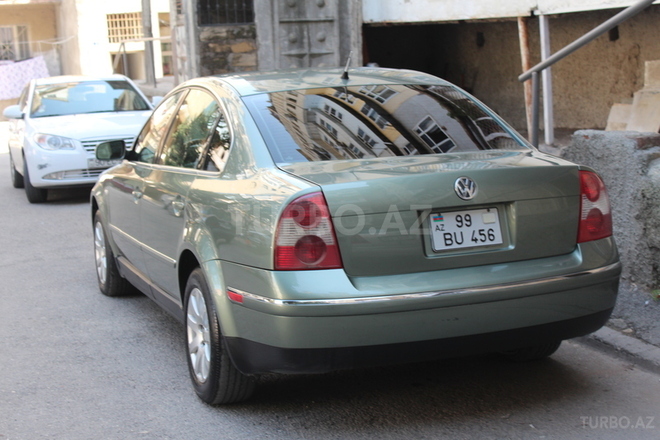 Volkswagen Passat 2002, 208,000 km - 1.8 l - Bakı