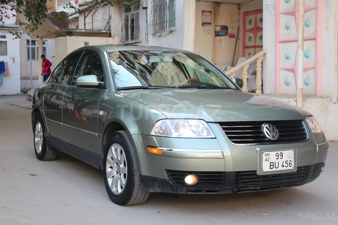Volkswagen Passat 2002, 208,000 km - 1.8 l - Bakı