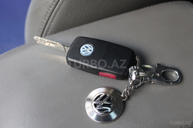 Volkswagen Passat 2002, 208,000 km - 1.8 l - Bakı