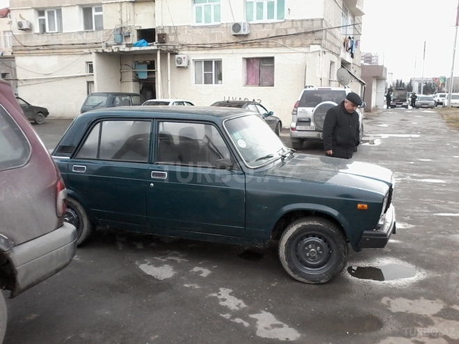 LADA (VAZ) 2107 2000, 230,000 km - 1.6 л - Sumqayıt