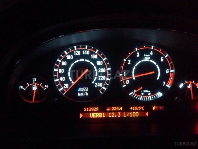 BMW 528 2000, 234,000 km - 2.8 l - Bakı
