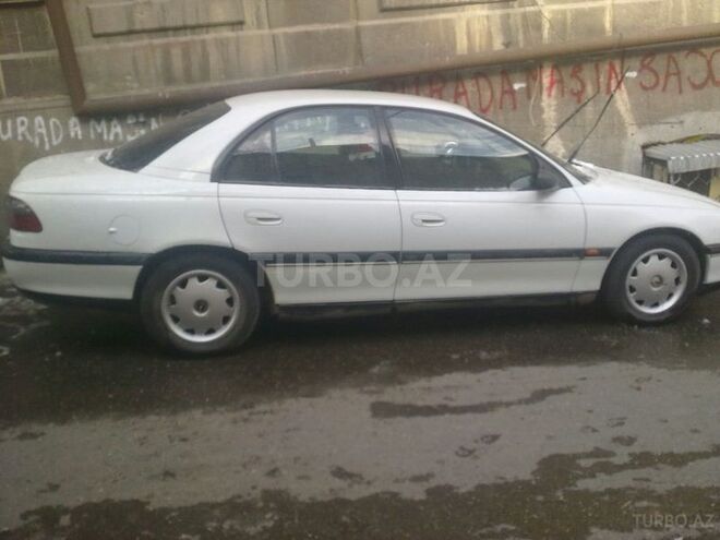 Opel Omega 1995, 250,000 km - 2.0 l - Bakı