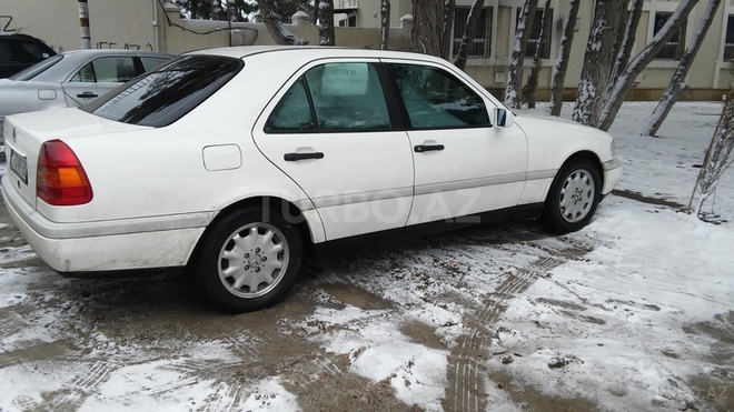 Mercedes C 180 1995, 288,653 km - 1.8 l - Bakı