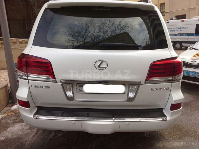 Lexus LX 570 2013, 42,000 km - 5.7 l - Bakı