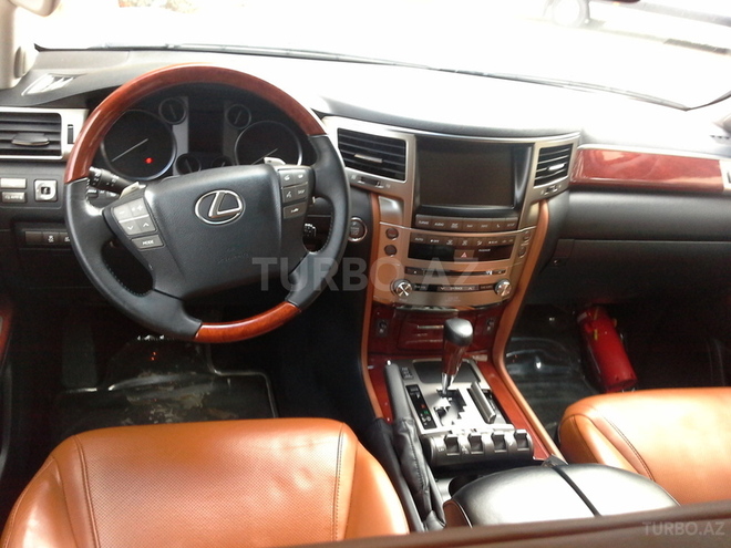Lexus LX 570 2013, 42,000 km - 5.7 l - Bakı