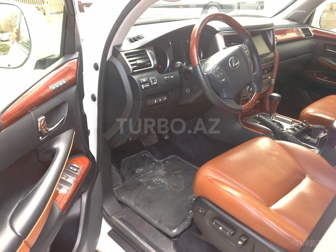 Lexus LX 570 2013, 42,000 km - 5.7 l - Bakı