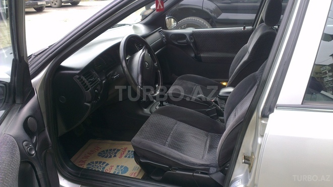 Opel Vectra 1997, 208,000 km - 2.0 l - Bakı