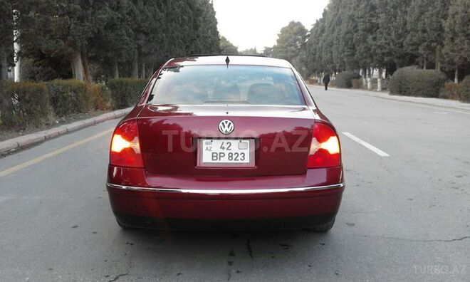 Volkswagen Passat 2002, 220,000 km - 1.8 л - Bakı