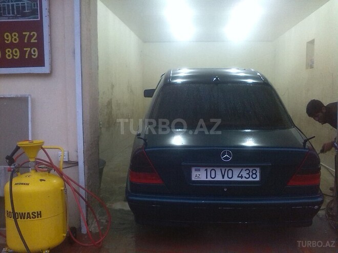 Mercedes C 230 1997, 375,000 km - 2.3 l - Bakı