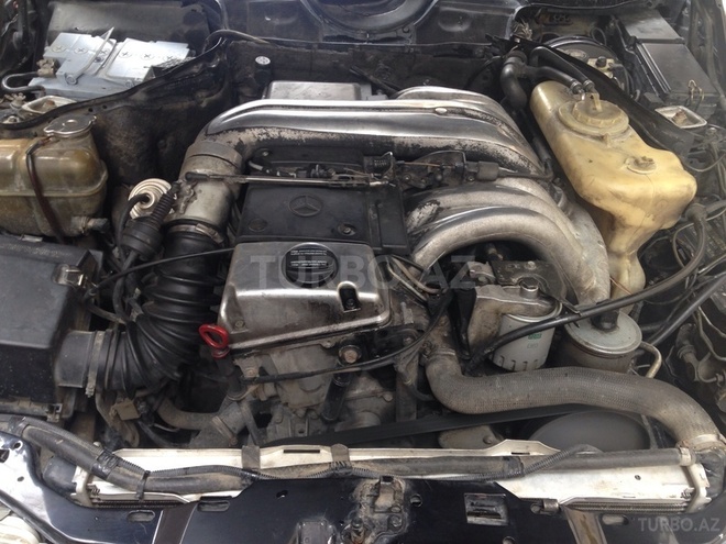 Mercedes E 300 1994, 380,453 km - 3.0 л - Bakı
