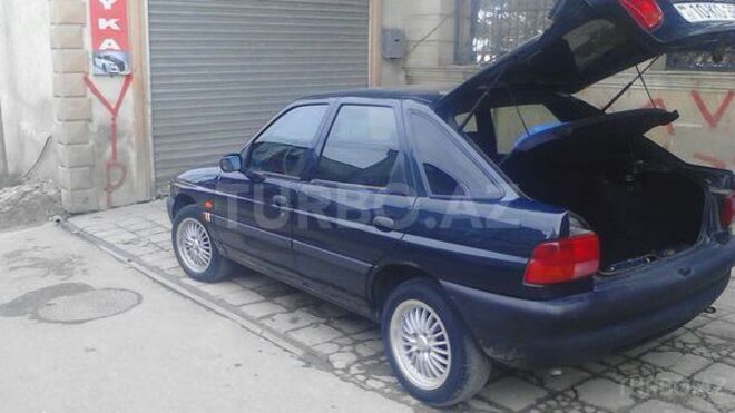 Ford Escort 1997, 90,738 km - 1.6 l - Bakı